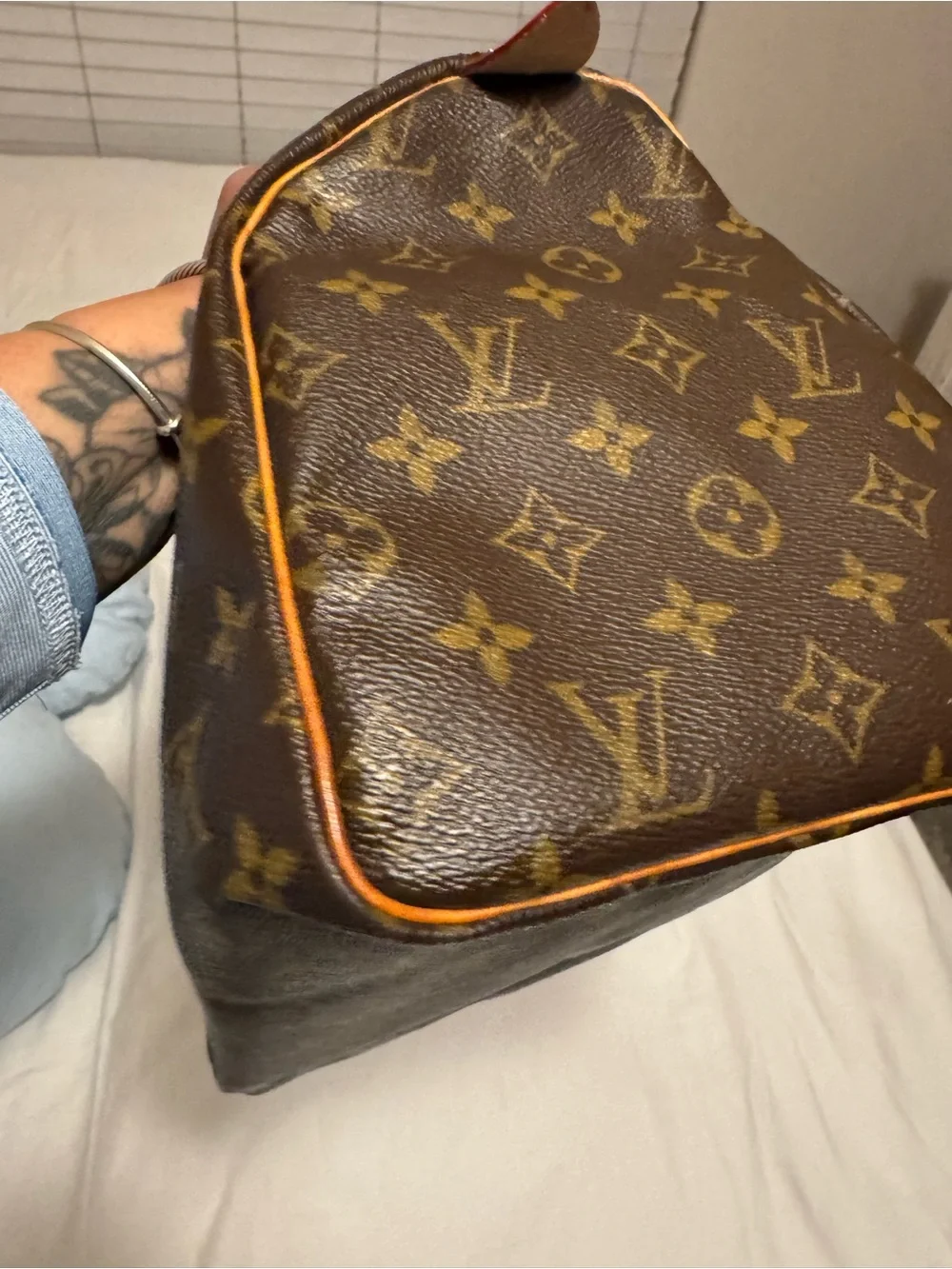 Louis Vuitton Brown Monogram Canvas speedy 30 Handbag